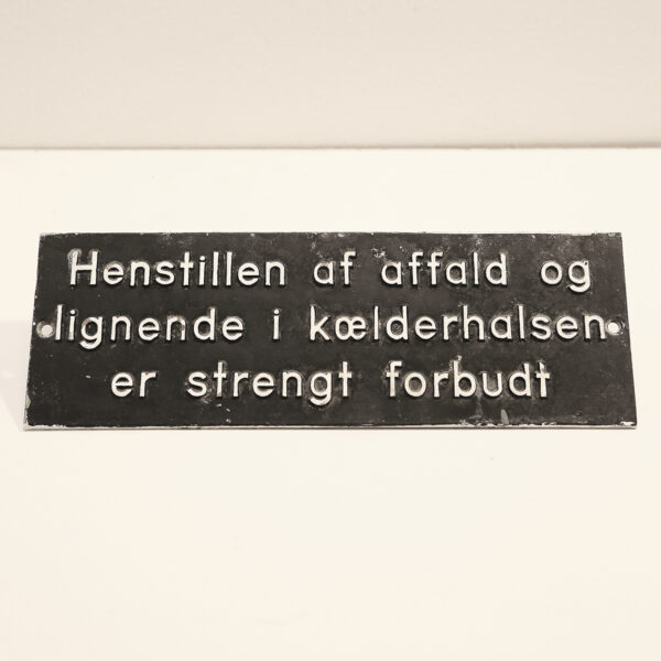 Ejendomsskilte fra 1960erne i aluminium