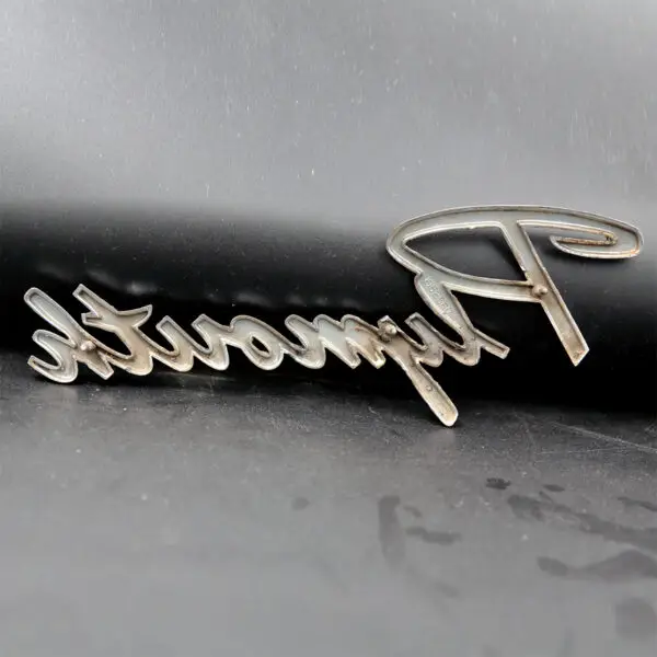 1960 Plymouth Belvedere Stationcar Bagklap Emblem - Billede 3