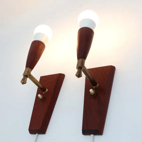 Et strejf af dansk designhistorie: Laoni teak væglamper - Image 9