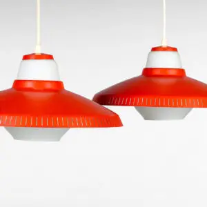 Dansk Mid-Century Modern Elegance: Et Par Pendler af Bent Karlby for Lyfa (2)