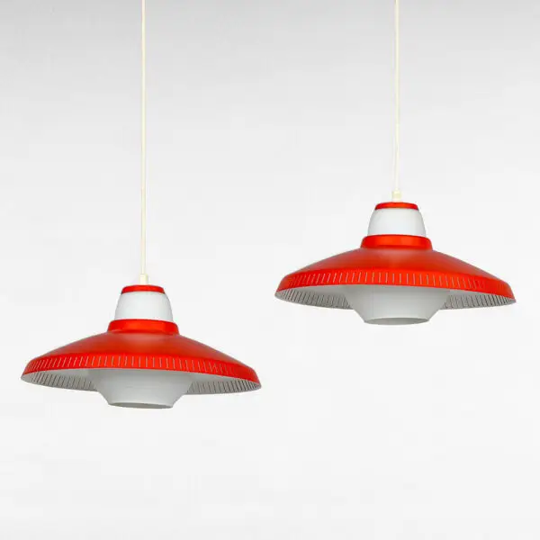 Dansk Mid-Century Modern Elegance: Et Par Pendler af Bent Karlby for Lyfa (2) - Image 2