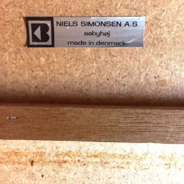 Elegant Teak Sybord/Sidebord fra 1960'erne – Dansk Design af Niels Simonsen - Billede 16