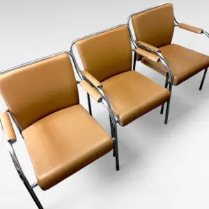 3 Sjældne Bauhaus-stil stole fra 1970'erne – fra et af Kopenhagen Furs kunderum