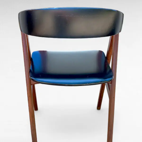 Tidløs elegance: Klassisk dansk design stol fra 1960'erne - Billede 8
