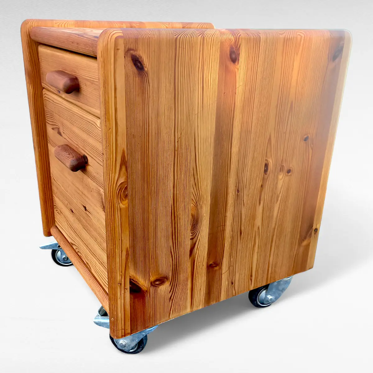 Skuffemøbel i massivt fyrretræ på hjul fra 1970/80’erne - Billede 2