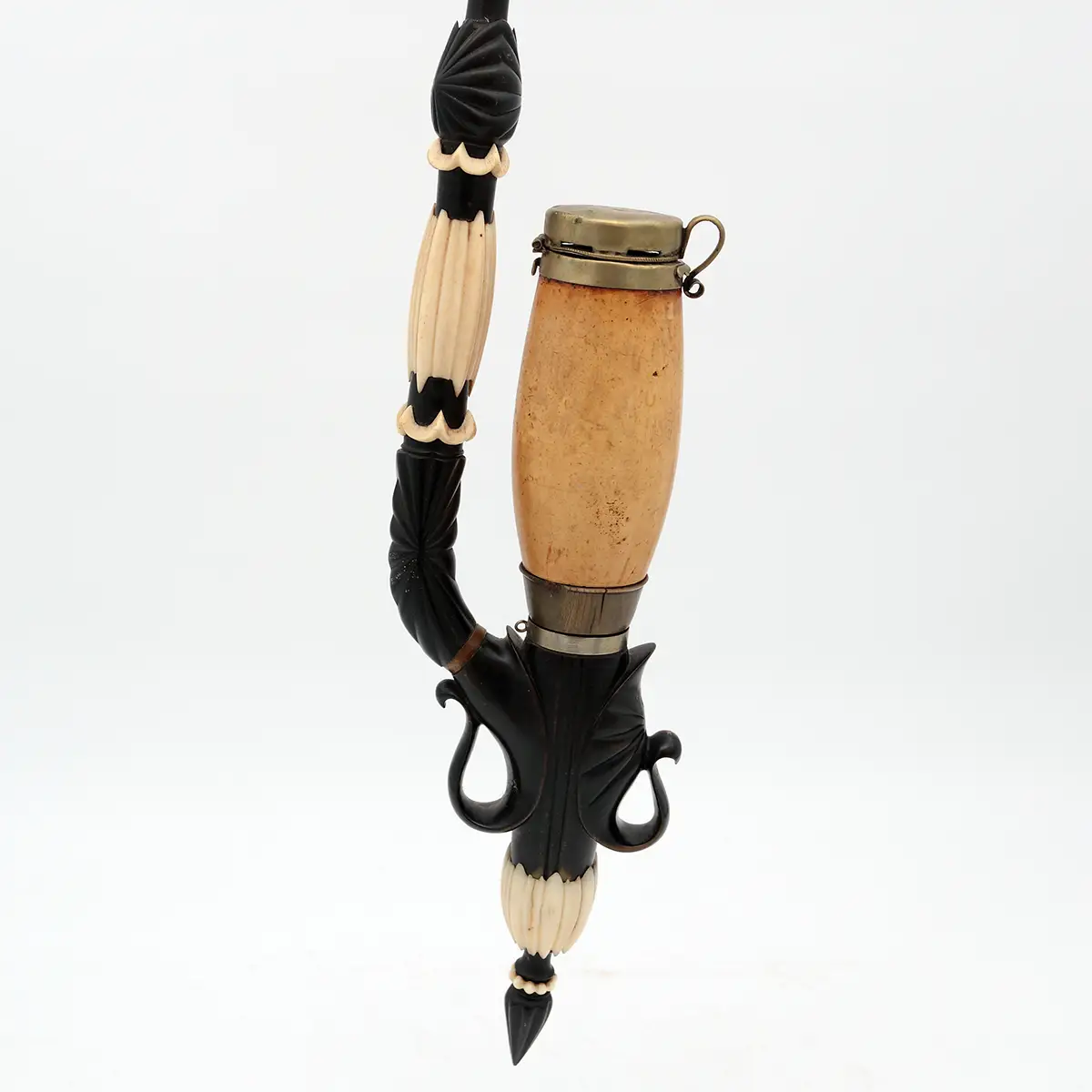 Antik Alpepibe med mærskumshoved og udskårne horn- og bendetaljer – ca. 1880–1915 - Billede 3