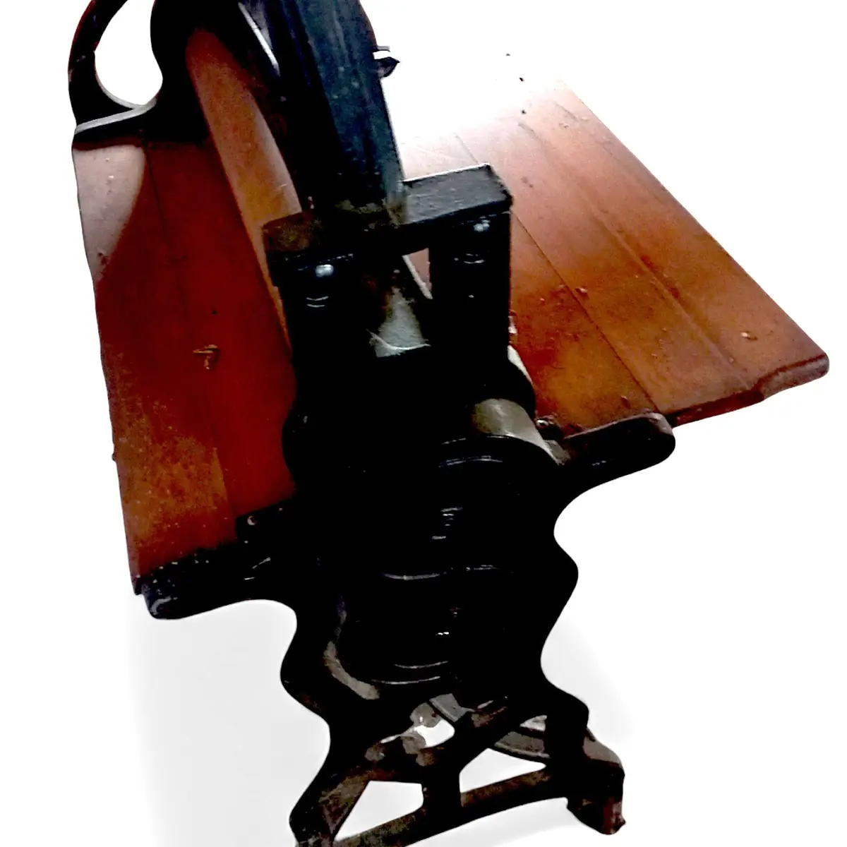 Antik tøjrulle i støbejern og træ – funktionsdygtig og dekorativ - Billede 4