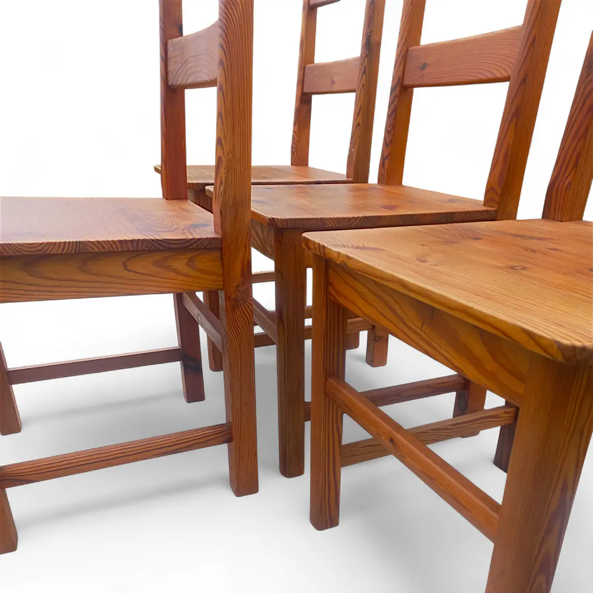 Sæt med 4 vintage fyrretræsstole – dansk 1970’er hytte-stil - Billede 2