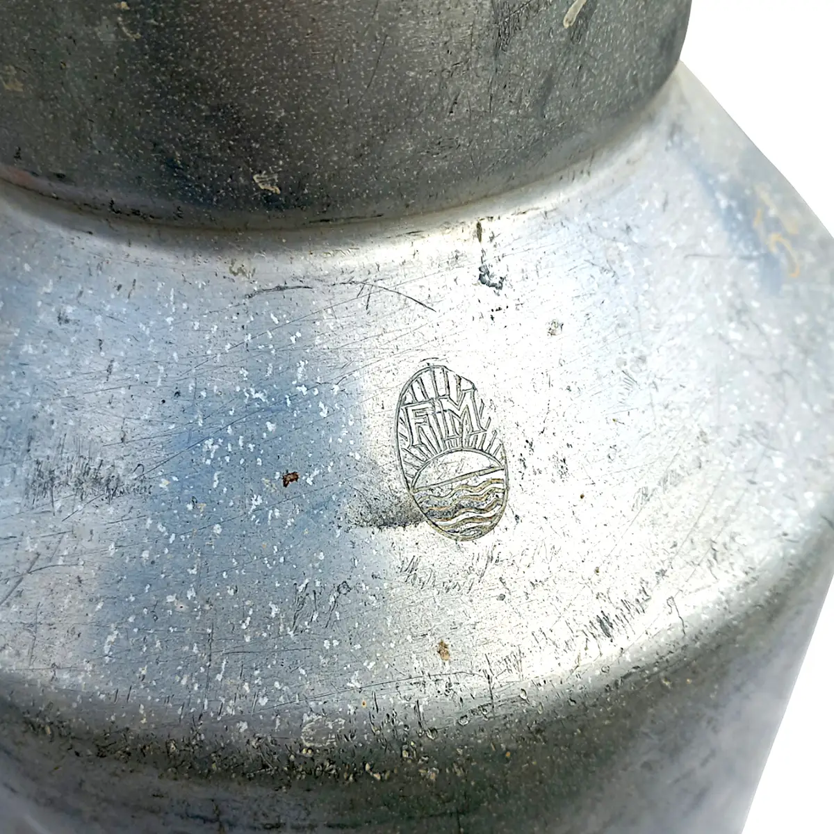 Gammel 5 liters mælkejunge i aluminium – brugt på danske gårde i midten af sidste århundrede - Billede 5