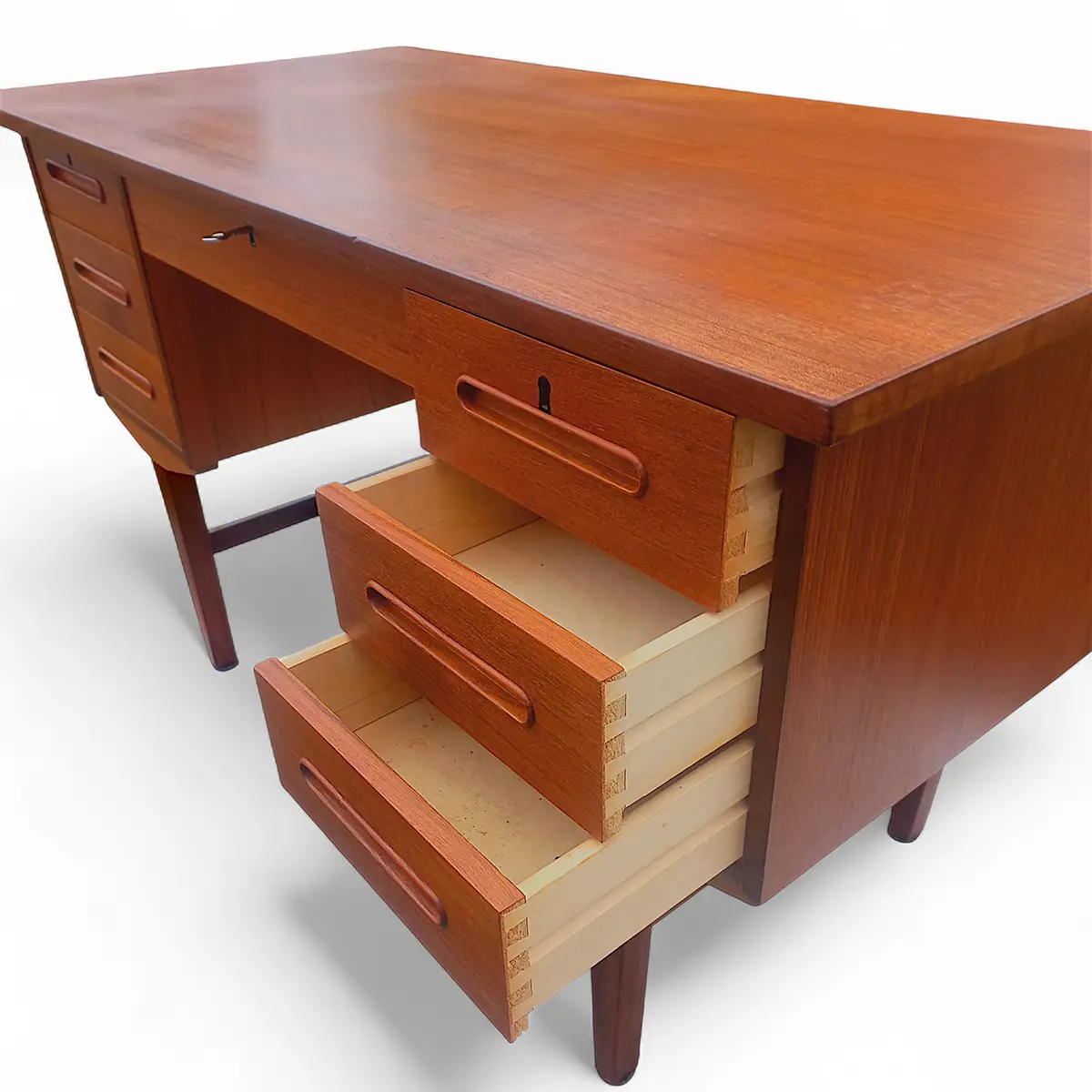 Fritstående skrivebord i teak – dansk mid-century design, 1950’erne–60’erne - Billede 6