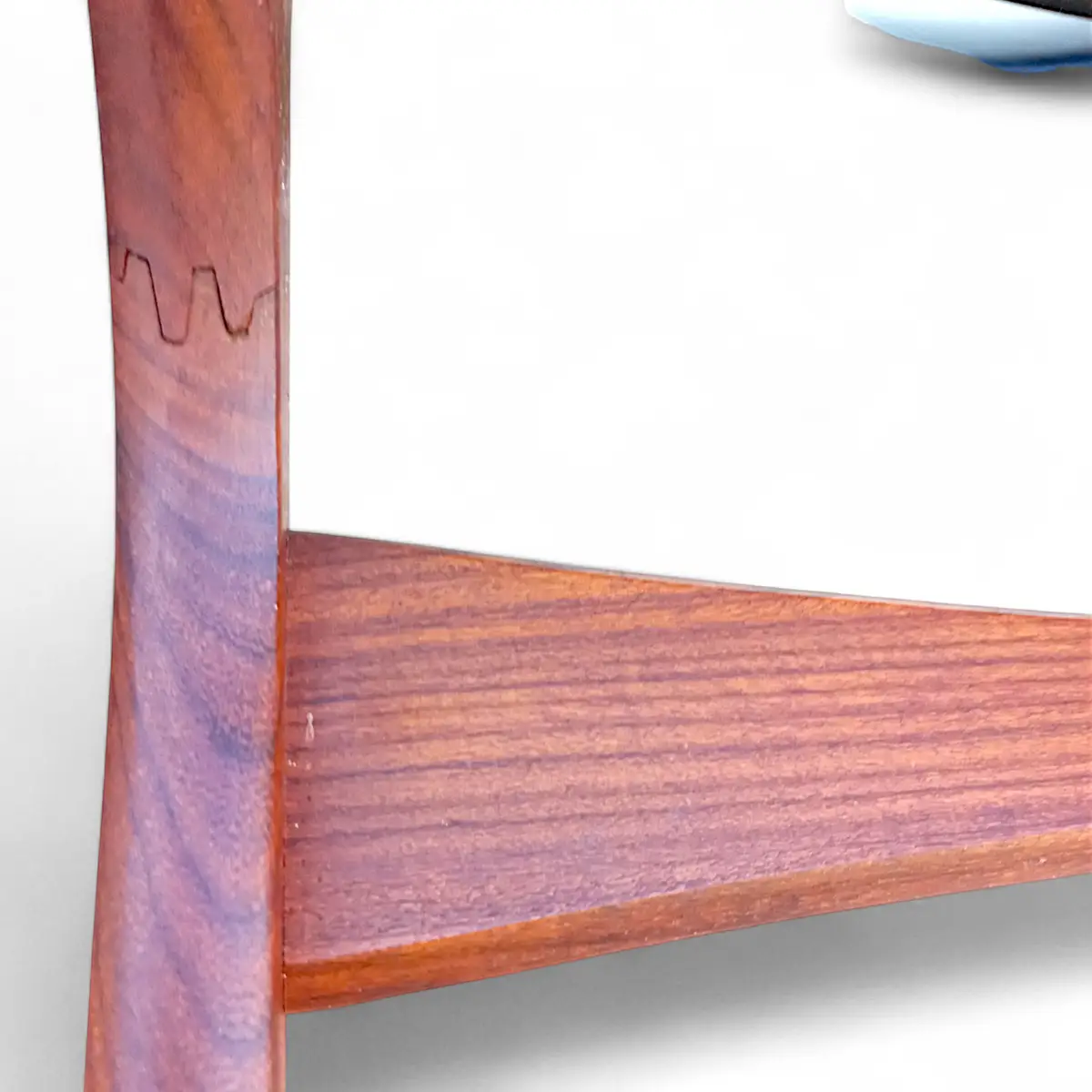 Et par vintage spisebordsstole i teak med sort kunstlæder polstring – Danmark, ca. 1960–65 - Billede 9