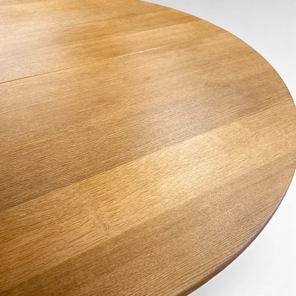 Rundt spisebord i eg – dansk mid-century Henning Kærnulf stil, inkl. tillægsplade - Billede 3