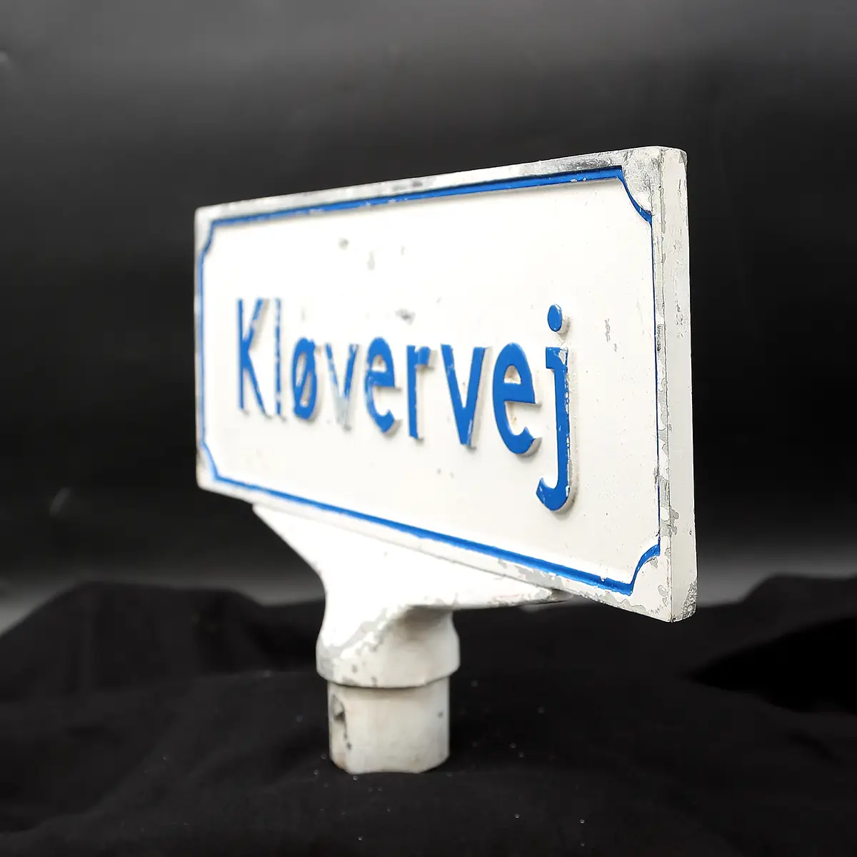 Vintage dansk vejskilt – “Kløvervej” - Billede 3