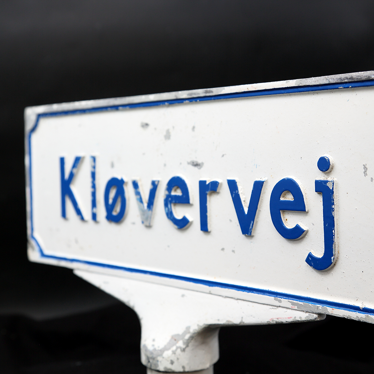 Vintage dansk vejskilt – “Kløvervej” - Billede 4