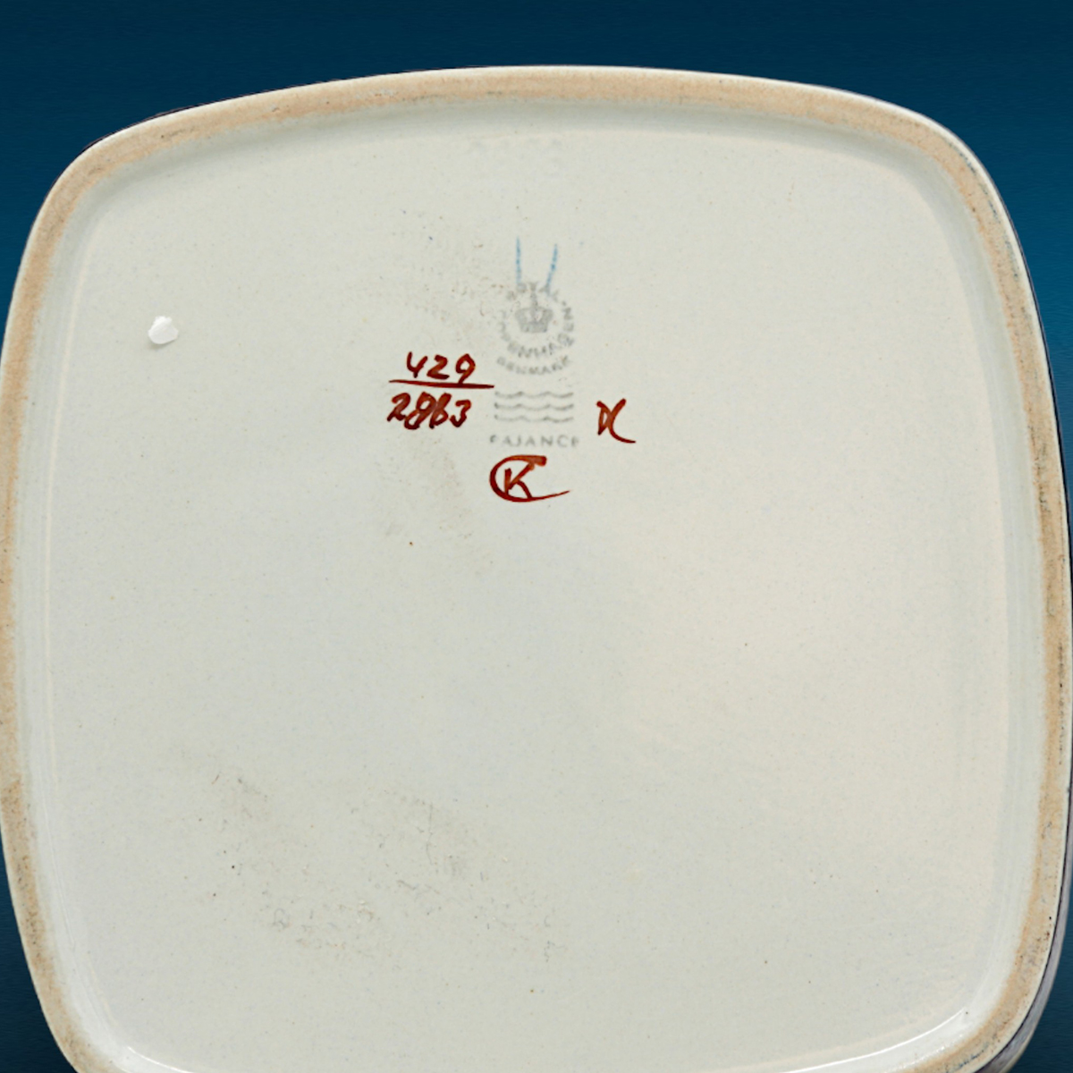 Royal Copenhagen firkantet fajancefad – blå dekoration, design 429/2883 - Billede 2