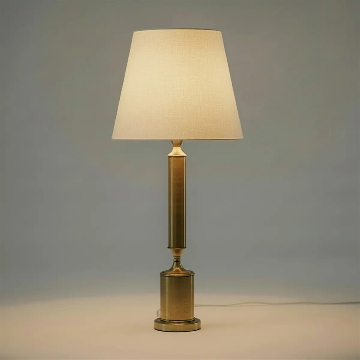 Høj vintage bordlampe i massiv messing – 47,5 cm - Billede 7