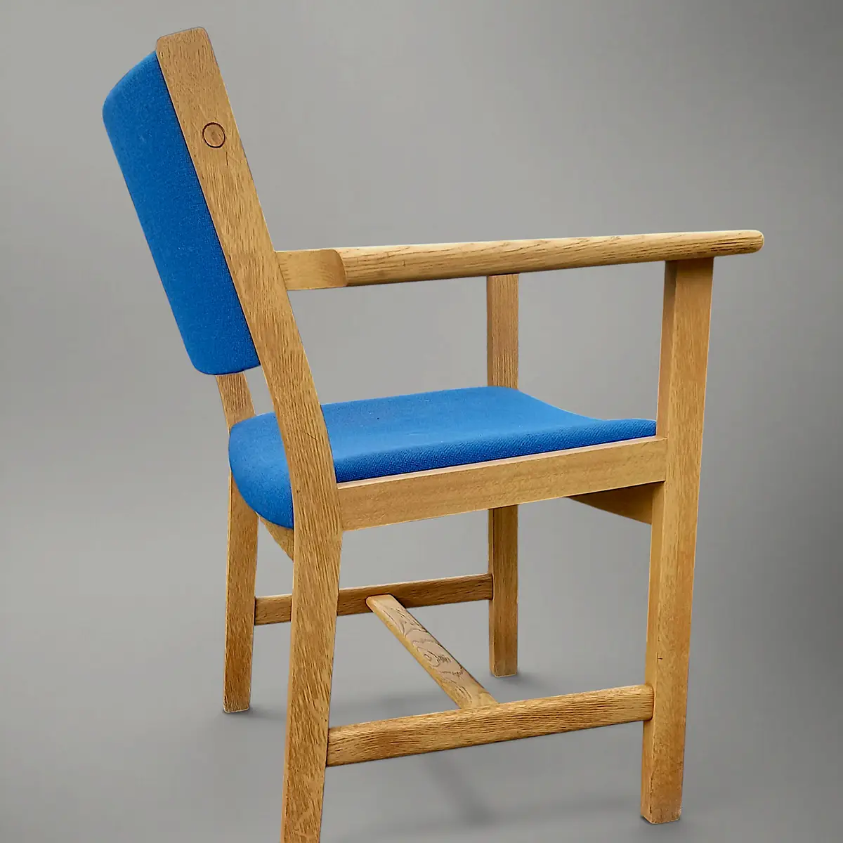 Hans J. Wegner armstol i eg for Getama, 1970’erne - Billede 5