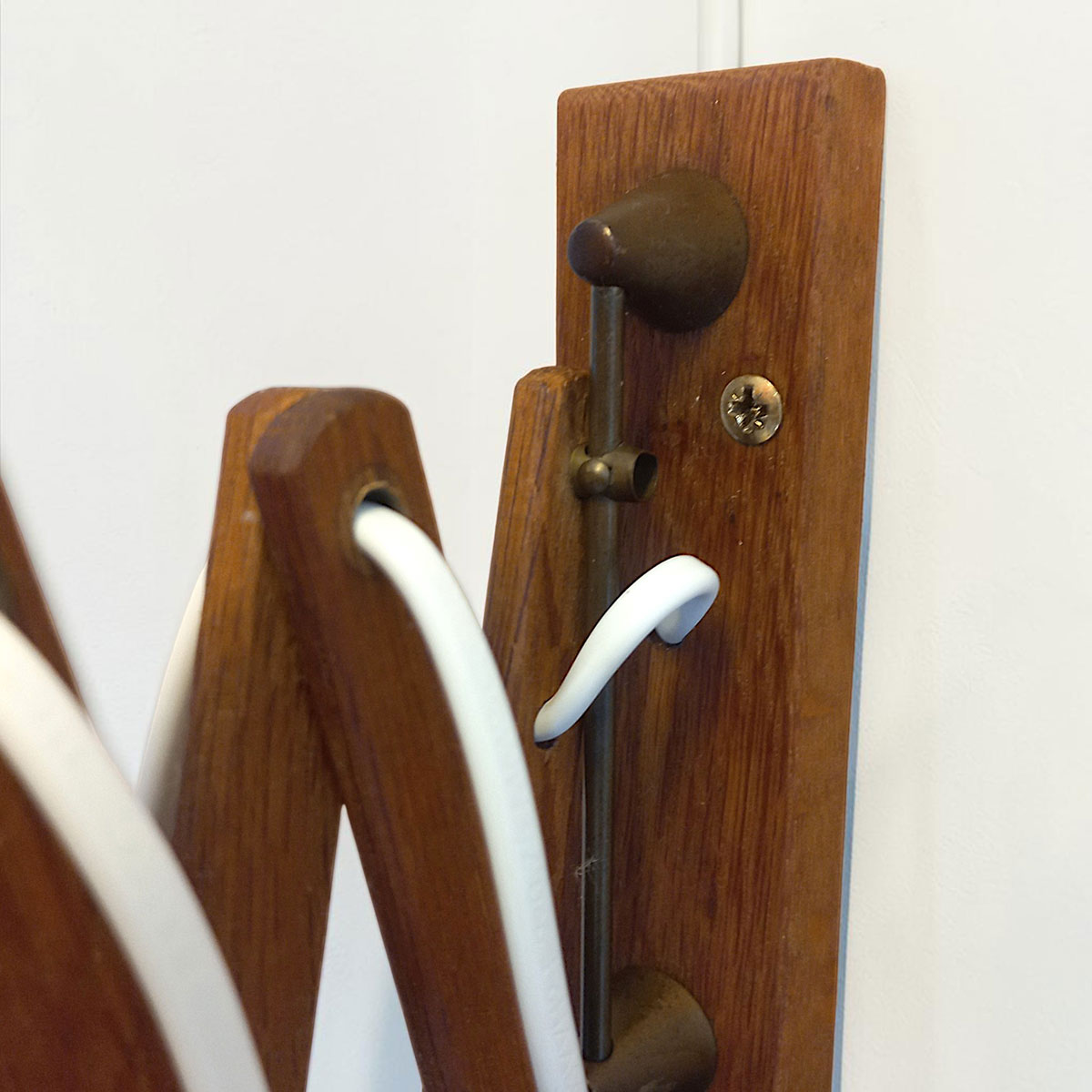 LYFA sakselampe i teak og messing – dansk vintage væglampe ca. 1960 - Billede 7