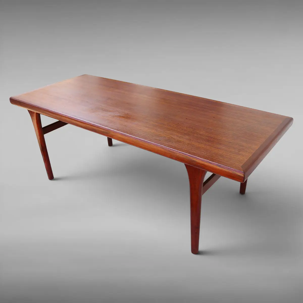 Johannes Andersen tilskrevet sofabord i teak – dansk design fra 1960’erne - Billede 3