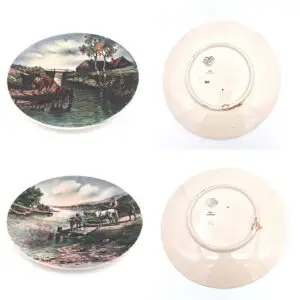 Over 100 år gamle Villeroy & Boch vægplatter fra Wallerfangen med hestemotiver – model 3191 og 3192.